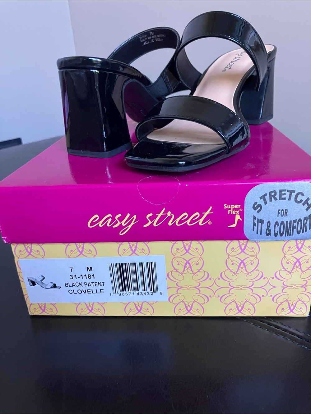 Like new,  easy street Black Patent Clovelle Block Heel Sandals